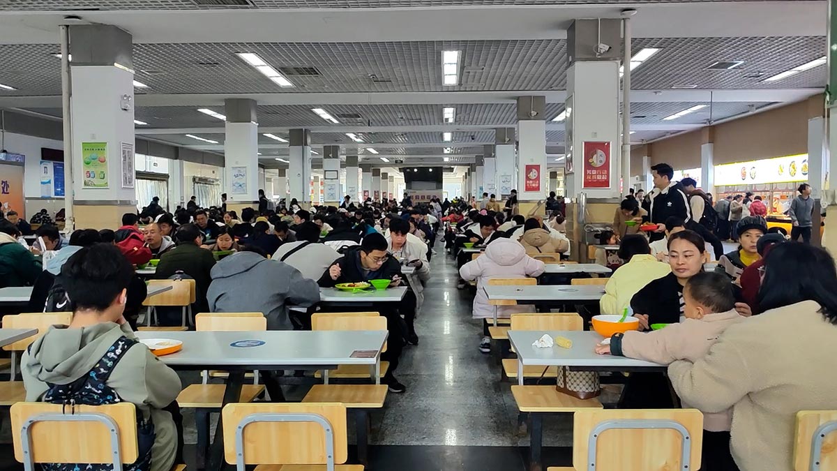 梦竞未来电子竞技校园环境